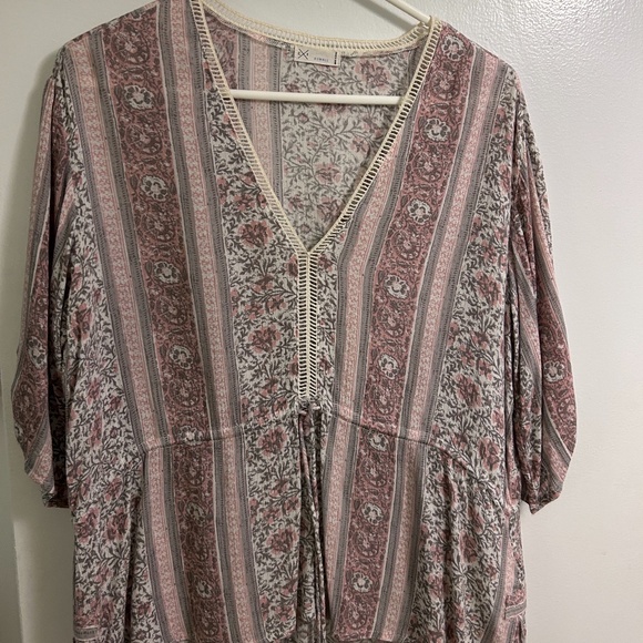 Gentle Fawn Pink and Gray Blouse - Picture 1 of 2